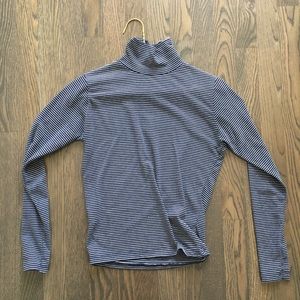 Brandy Melville Turtleneck